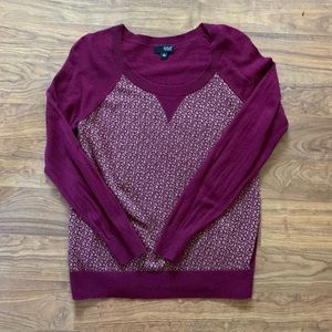 Ana sweater with pretty gold detail